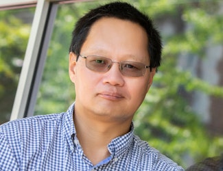 Jianjun Guan